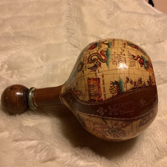Vintage Italian genuine leather and wood bottle decanter - Picture 11 of 14